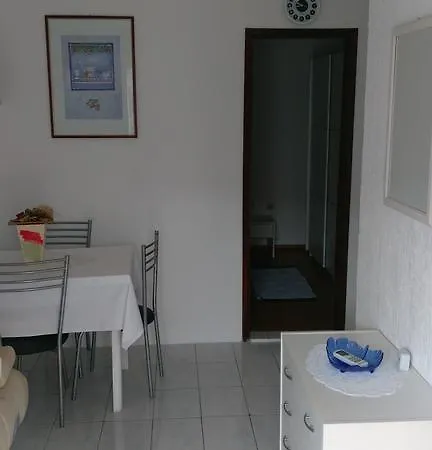 Apartament Ruza Draga Bašćanska